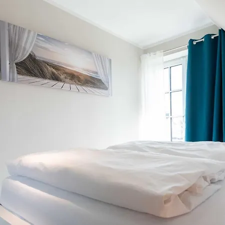 Senskiin Lee Wenningstedt-Braderup