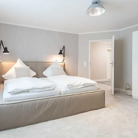 Senskiin Lee Wenningstedt-Braderup